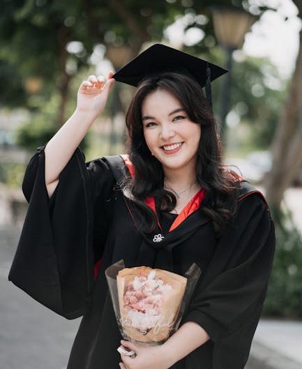 Купить диплом переводчика в Тавде