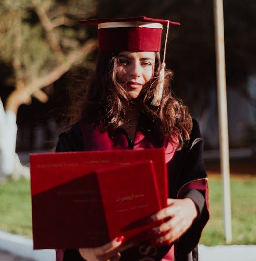 Продажа дипломов и аттестатов в Долгопрудном